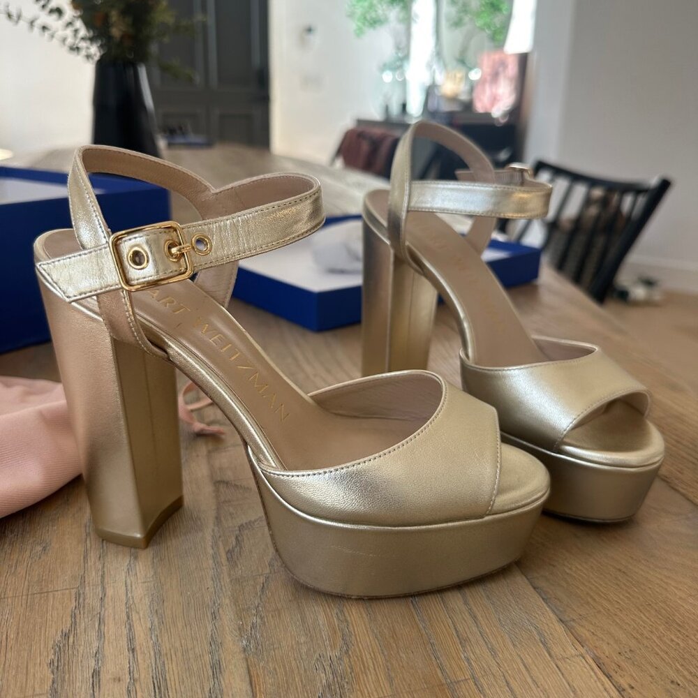 Stuart Weitzman Women's Ryder 95 Gold Platform Sandals Size 6 B/ 36. EU